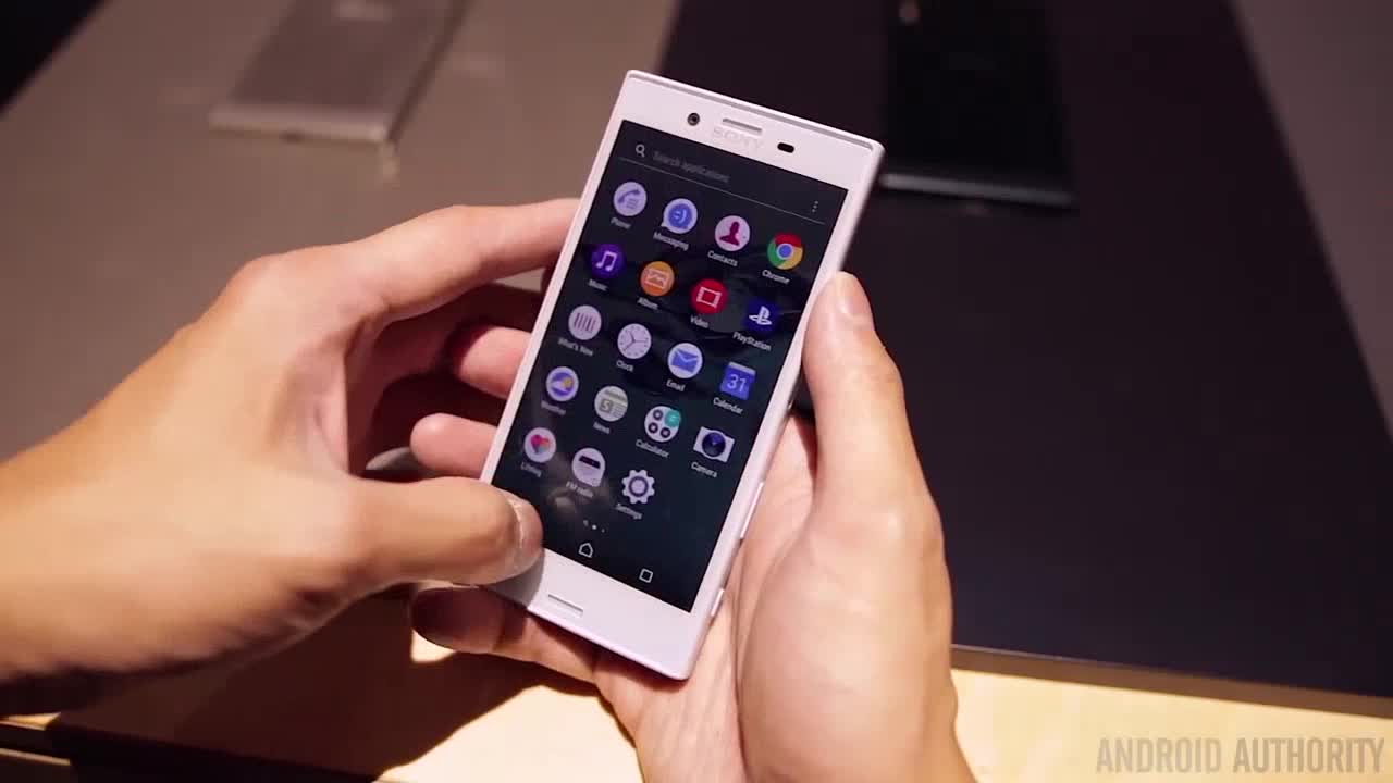 IFA 2016: uno sguardo al Sony Xperia X Compact