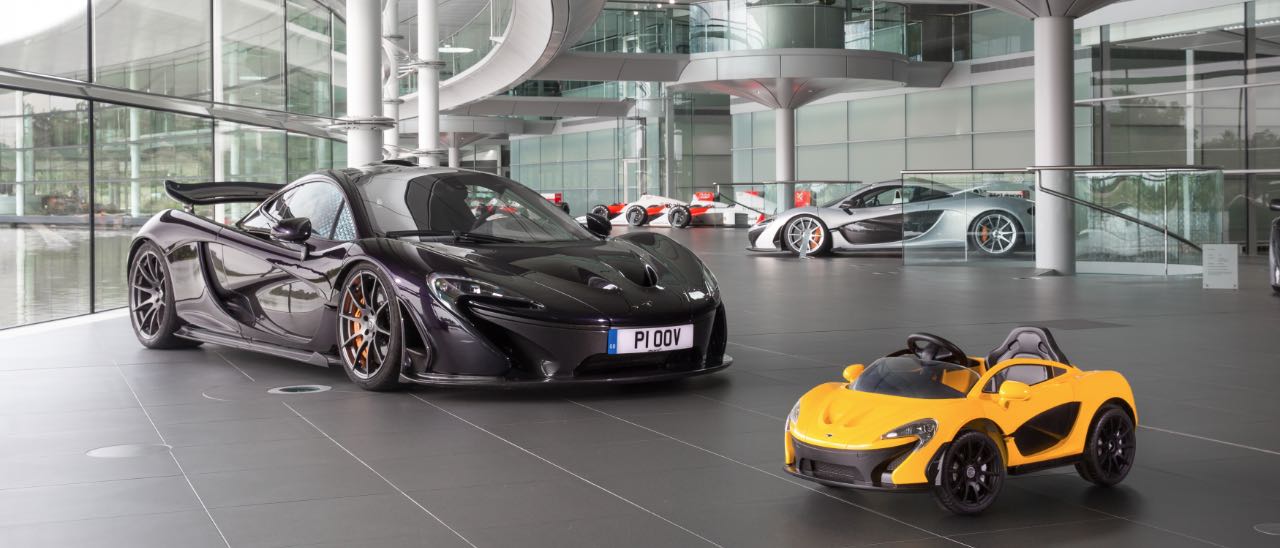McLaren, la prima auto elettrica è per bambini
