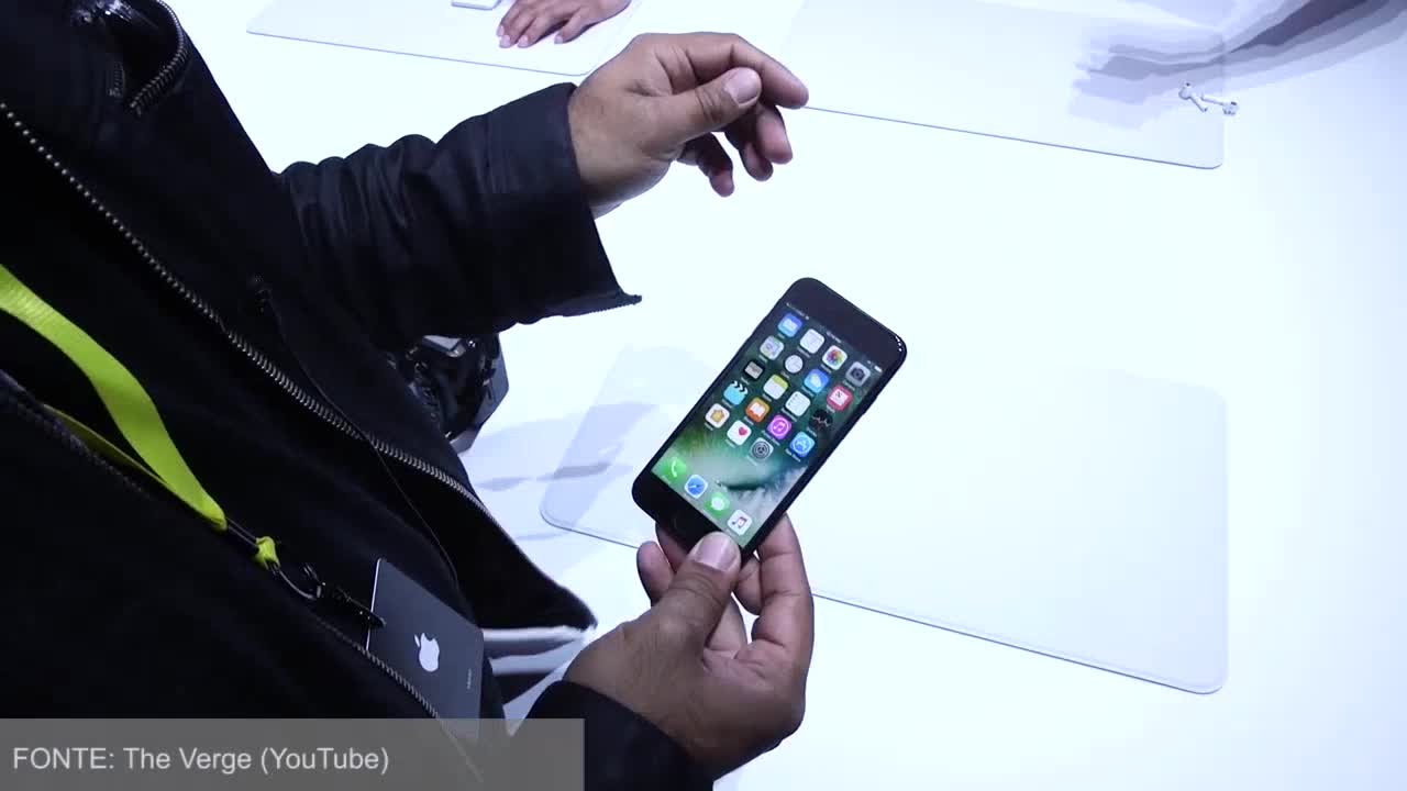 Uno sguardo in anteprima al nuovo iPhone 7