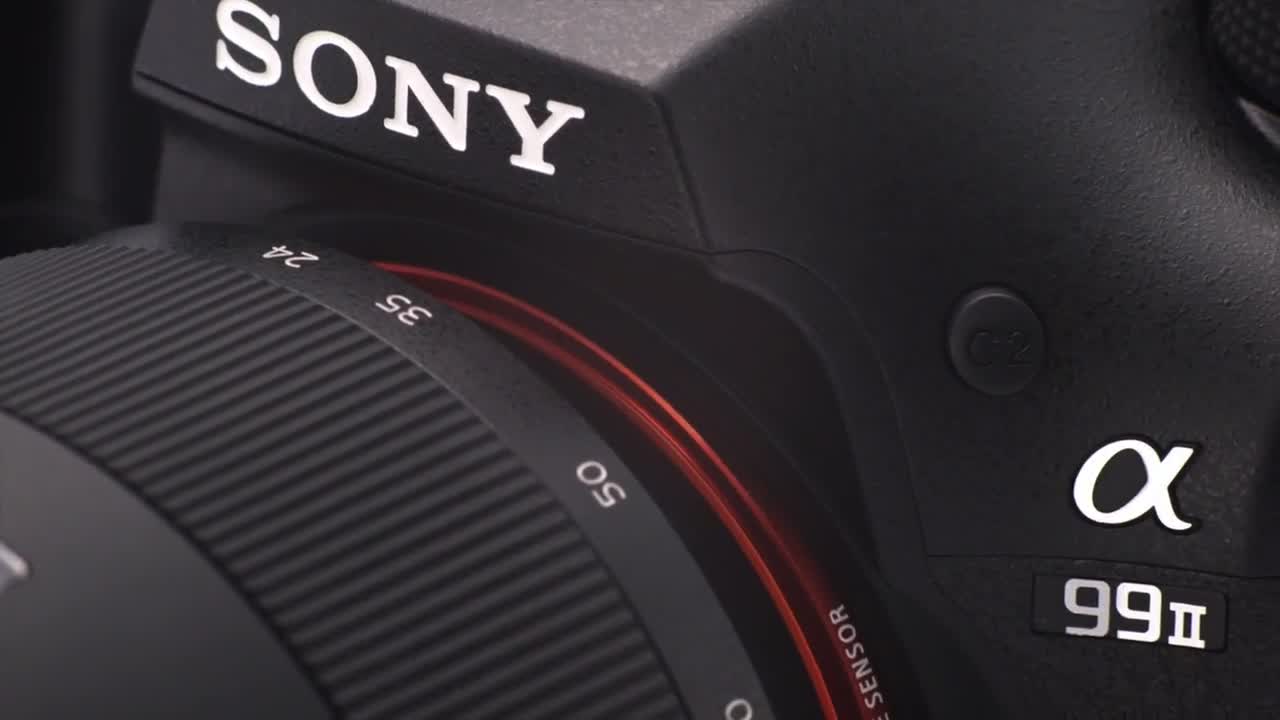 Sony A99 II, reflex con specchio semitrasparente