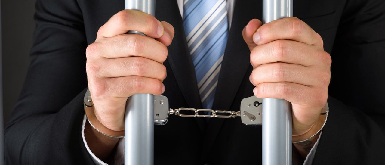 Galaxy Note 7 in aereo, fino a 10 anni di prigione