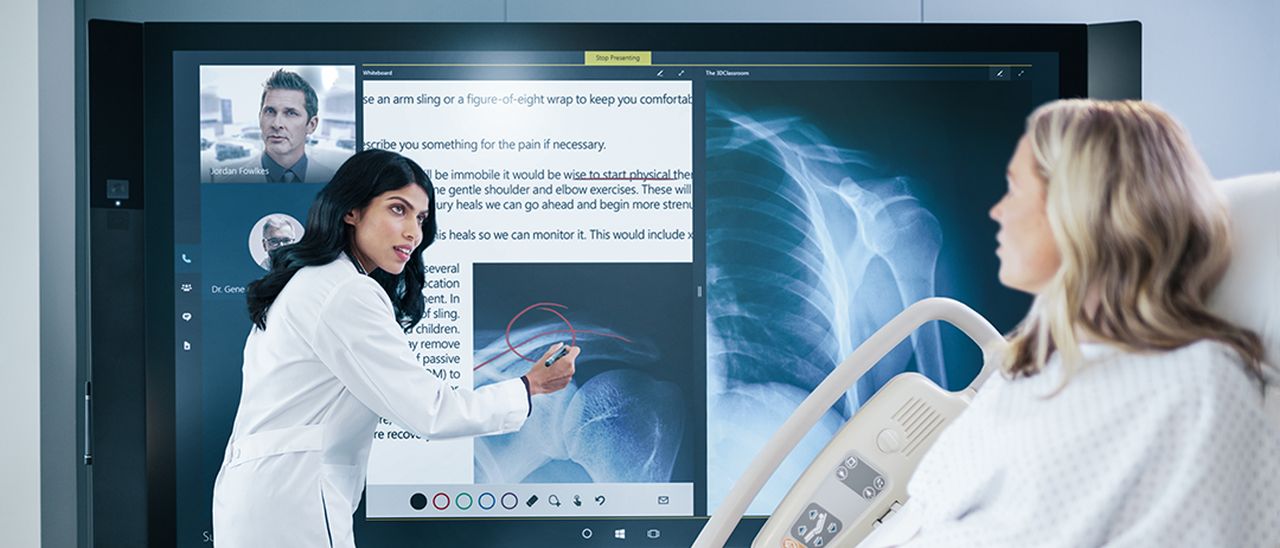 Windows 10 Anniversary Update per Surface Hub