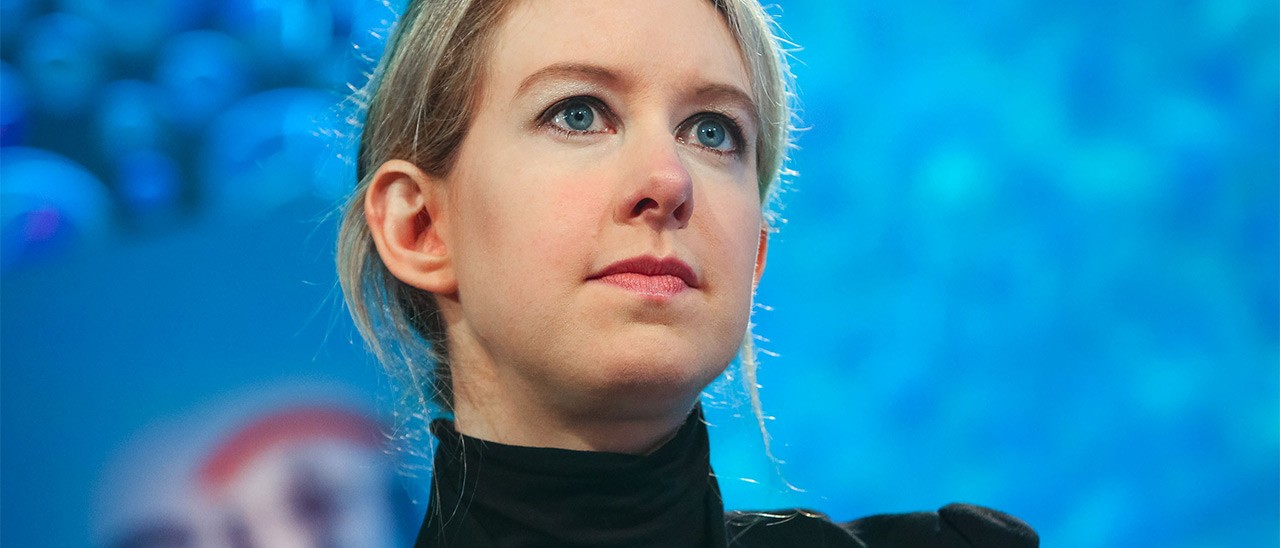 Theranos chiude i laboratori e taglia il personale