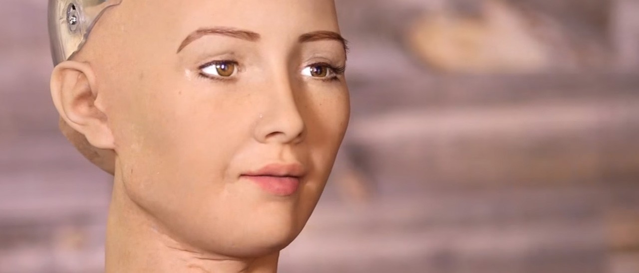 Un'intervista al robot Sophia