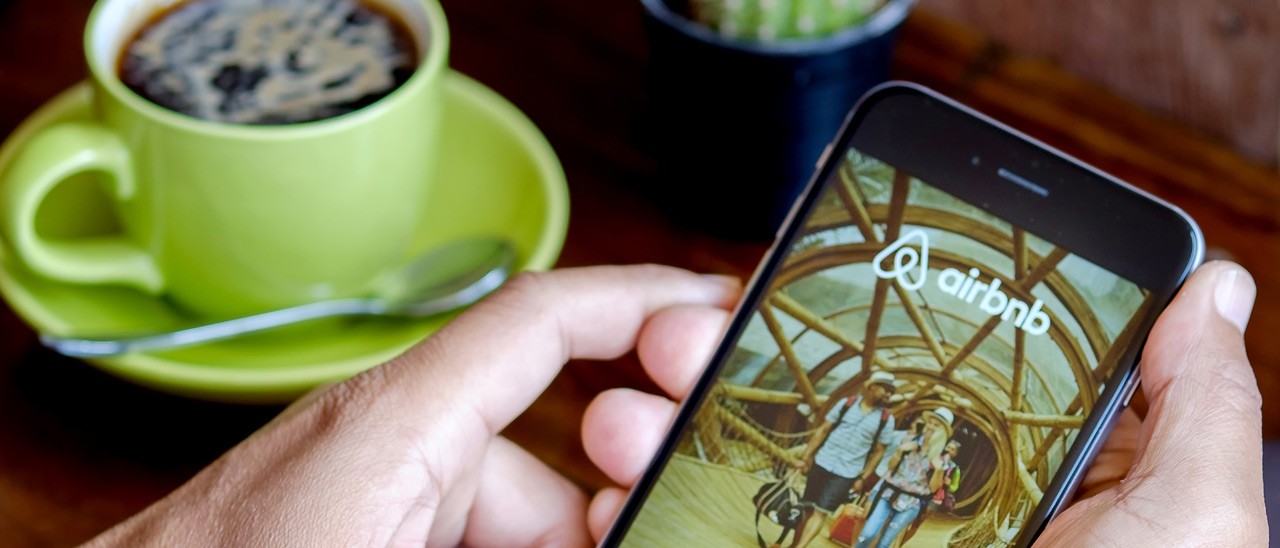 Airbnb: l'accusa di Federalberghi in Liguria