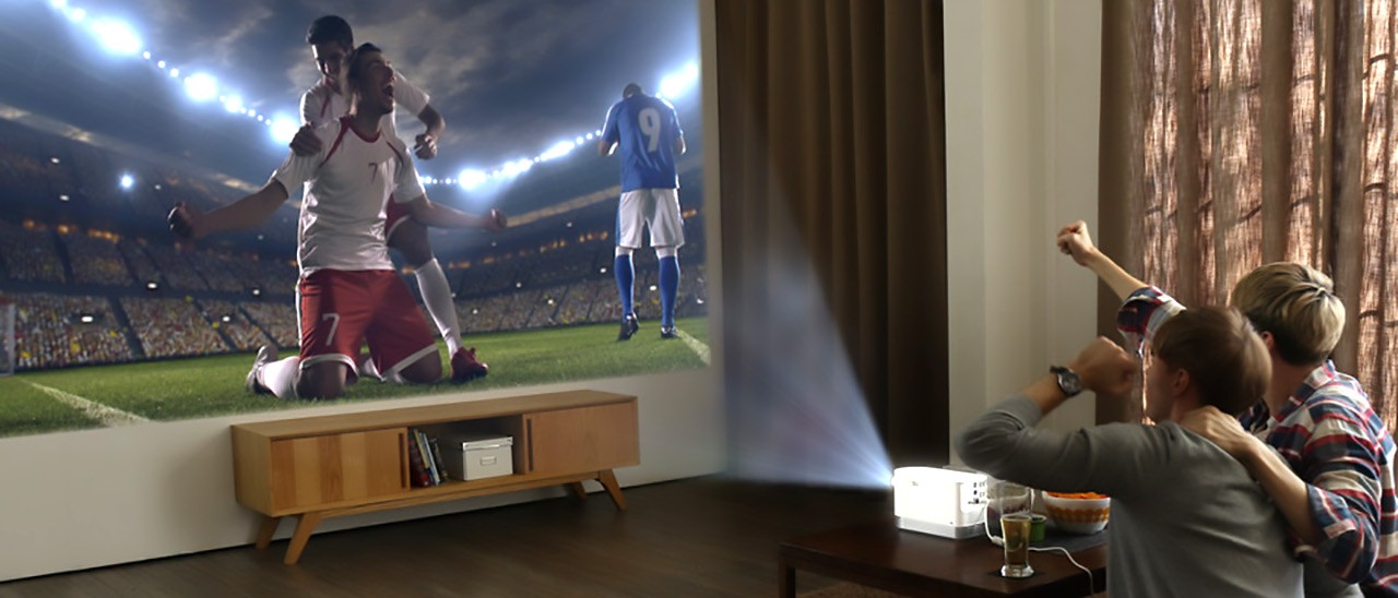 LG ProBeam, proiettore laser Full HD al CES 2017