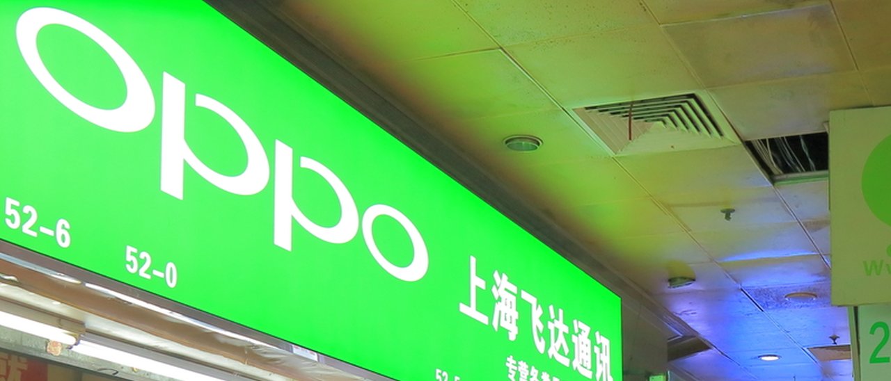 Oppo, smartphone pieghevole con un solo display?