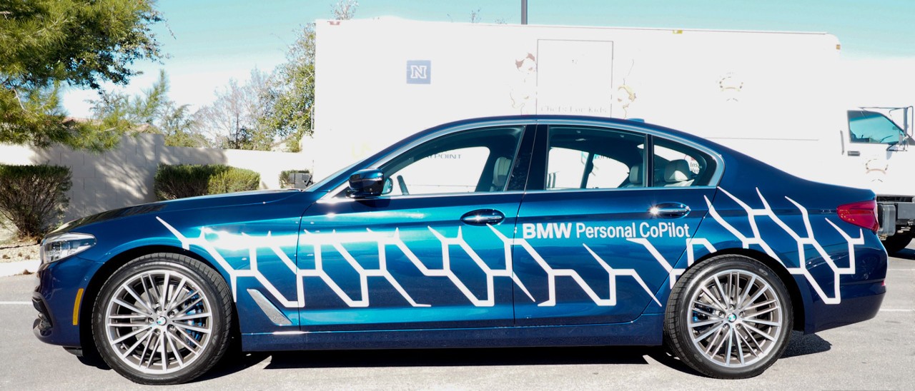 CES 2017, BMW mostra il suo autopilot