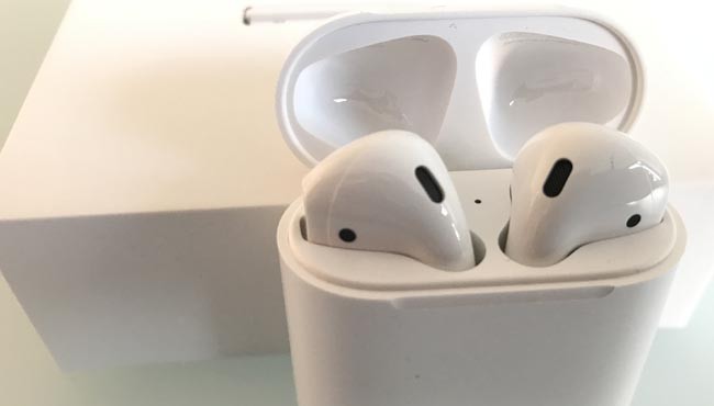 Apple AirPods