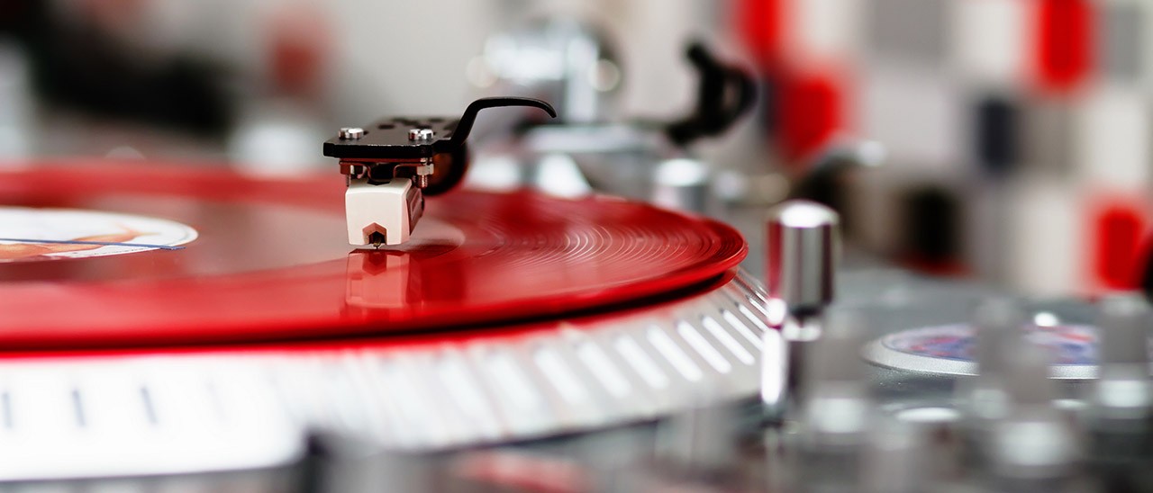 Vinile: +56,4% nel 2016, David Bowie da record