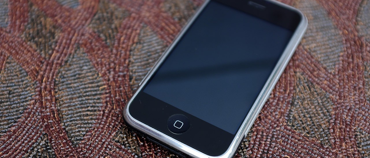 iPhone compie 10 anni