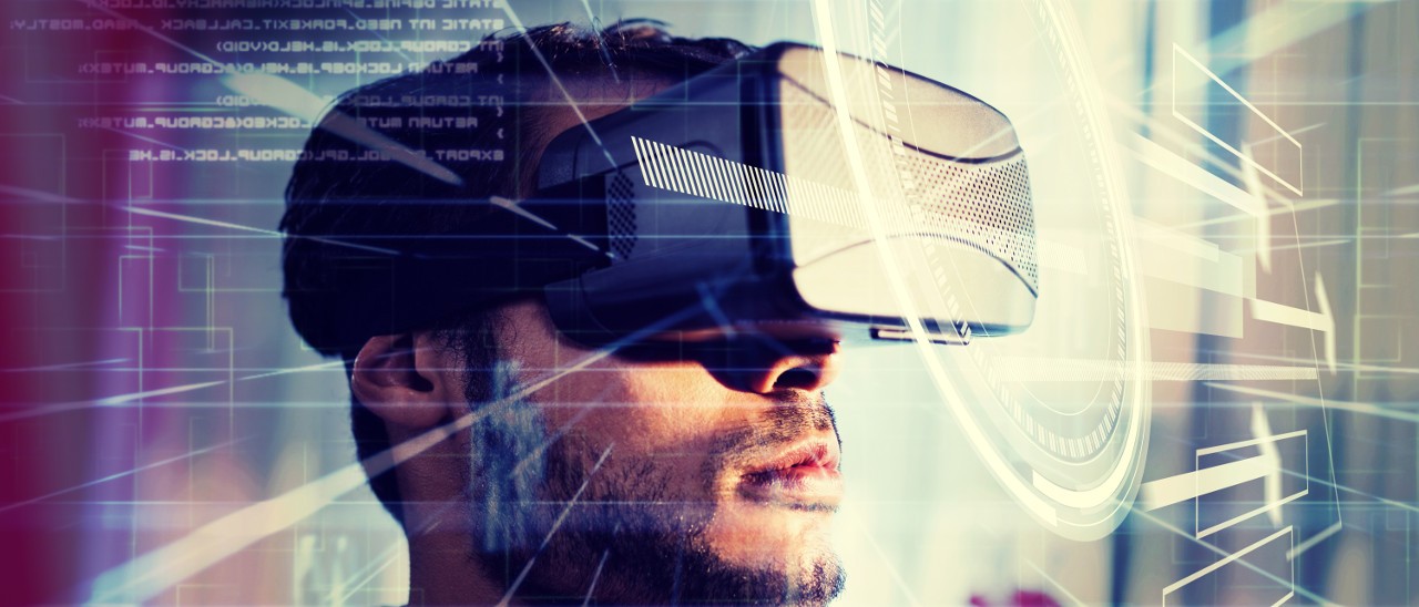 Facebook, 3 miliardi nella realtà virtuale