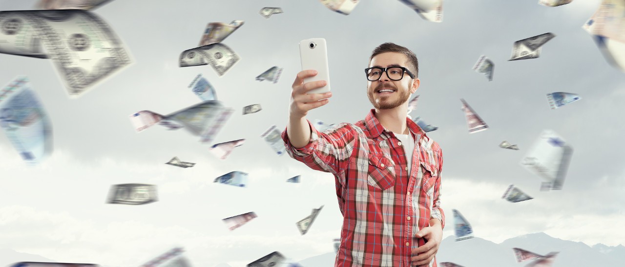 Smartphone sempre più baricentro per gli acquisti