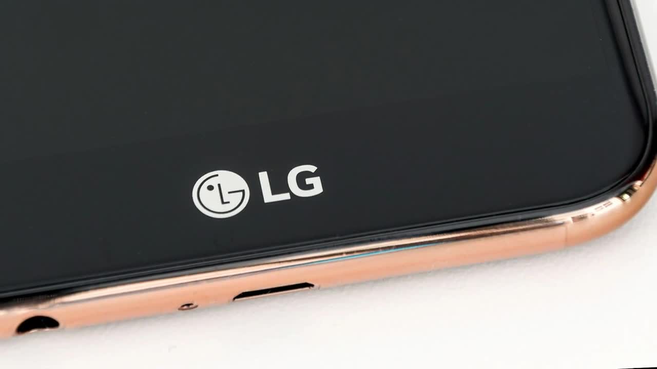 LG K10 (2017) sotto la lente d'ingrandimento