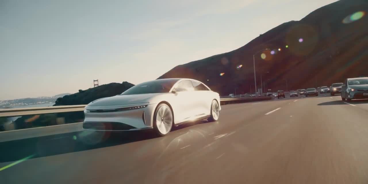 Lucid Air: debutto in strada per l'auto elettrica