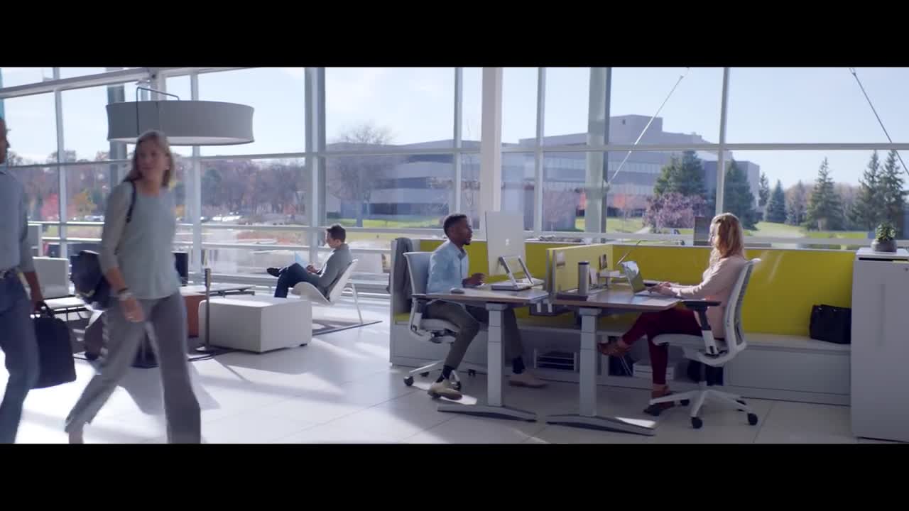 Microsoft e Steelcase reinventano l'ufficio