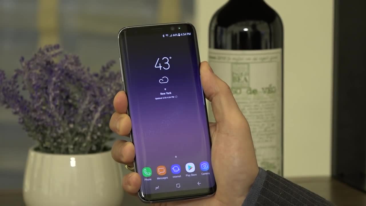 L'assistente virtuale Bixby di Samsung Galaxy S8