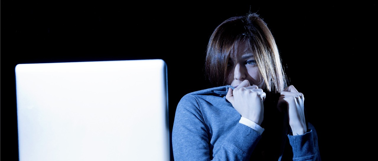 Più stai su Facebook, peggio ti senti