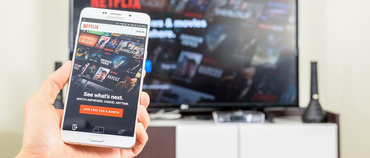 Netflix in crescita grazie al coronavirus