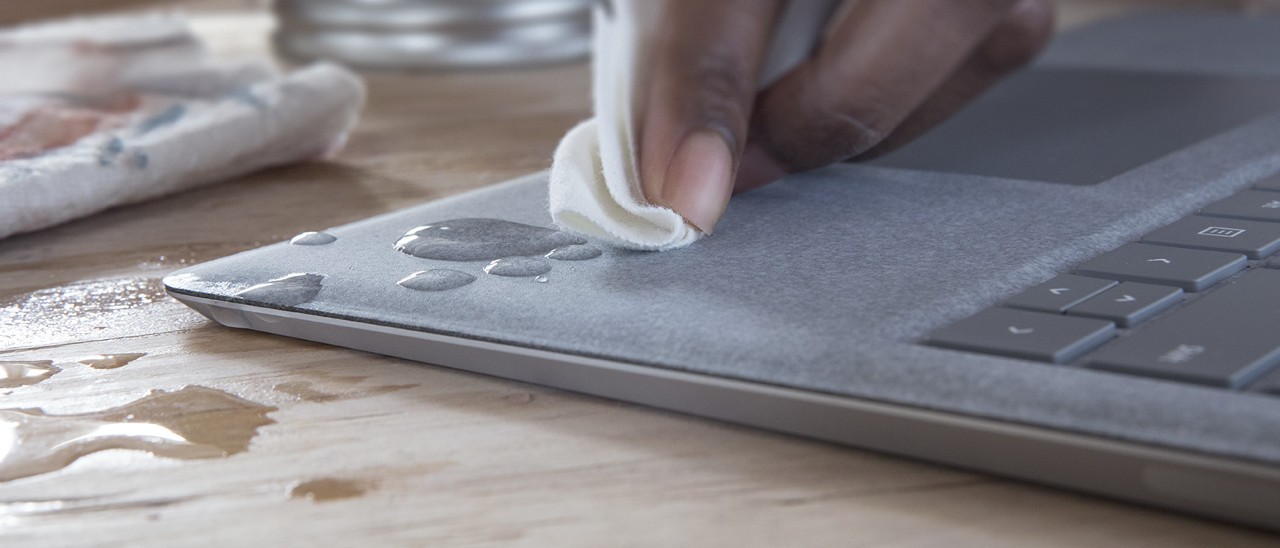 I Surface Laptop sbarcano su Amazon