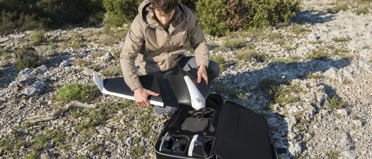 Droni: Parrot Bebop 2 e Parrot Disco Adventurer