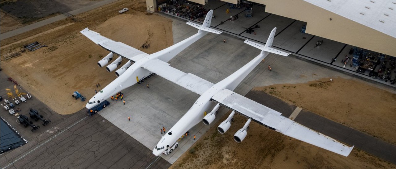 Paul Allen svela l'aereo più grande del mondo