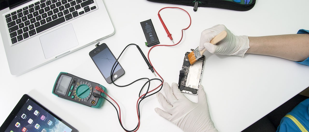 Greenpeace e iFixit: gli iDevice siano riparabili