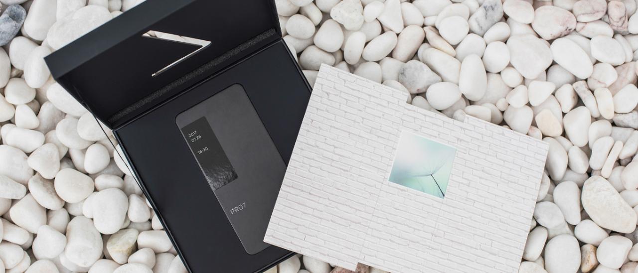 Meizu Pro 7, dual display confermato dall'invito