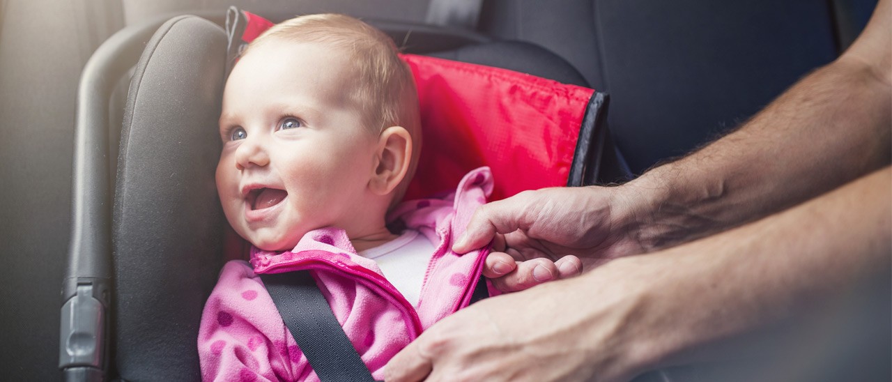 Bambini abbandonati in auto: l'approccio di Nissan