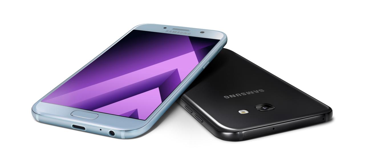 Samsung Galaxy A (2018), Infinity Display e Bixby?