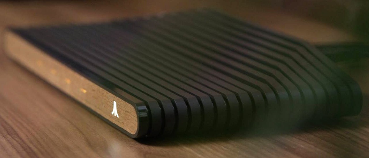 Ataribox: nuove foto, info su prezzo e uscita