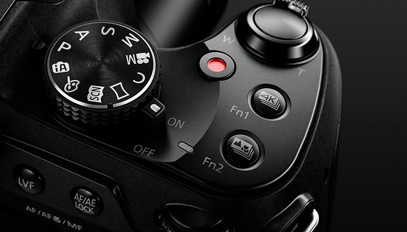 Panasonic Lumix FZ82