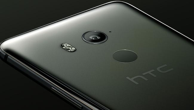 HTC U11+
