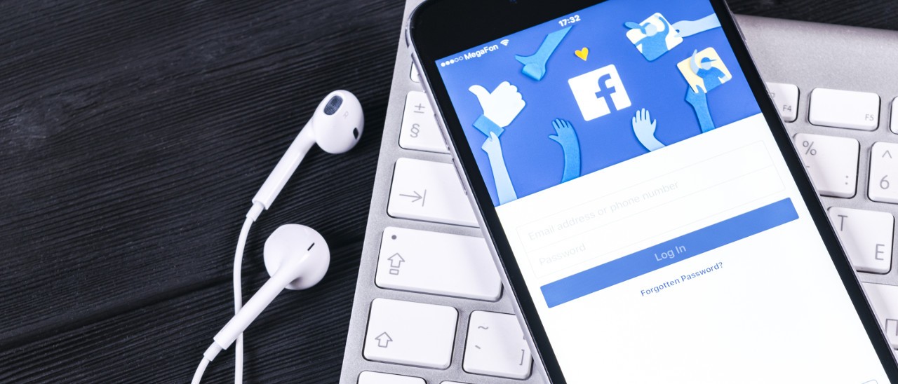 Facebook, una IA per prevenire i suicidi