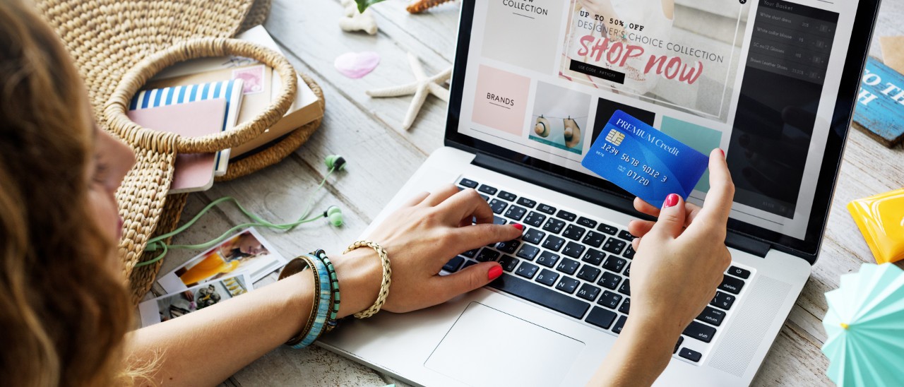 Shopping online, l'Europa fa saltare le barriere