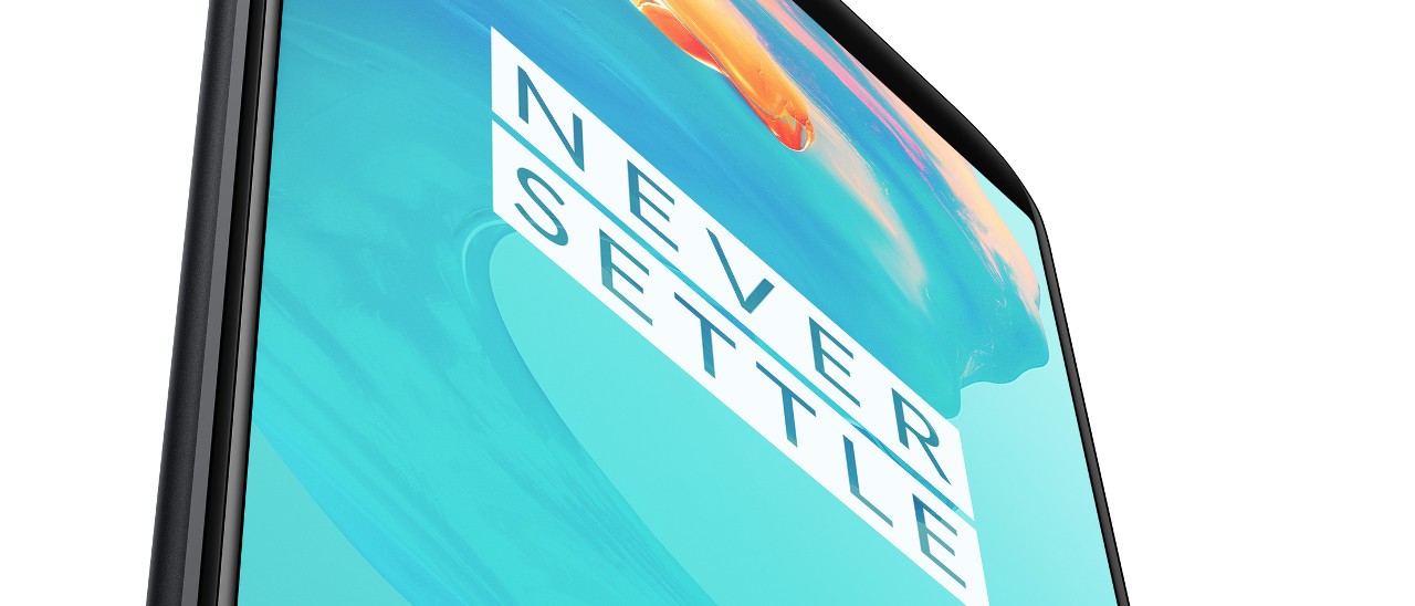 OnePlus 6 a marzo con lettore d'impronte underglass