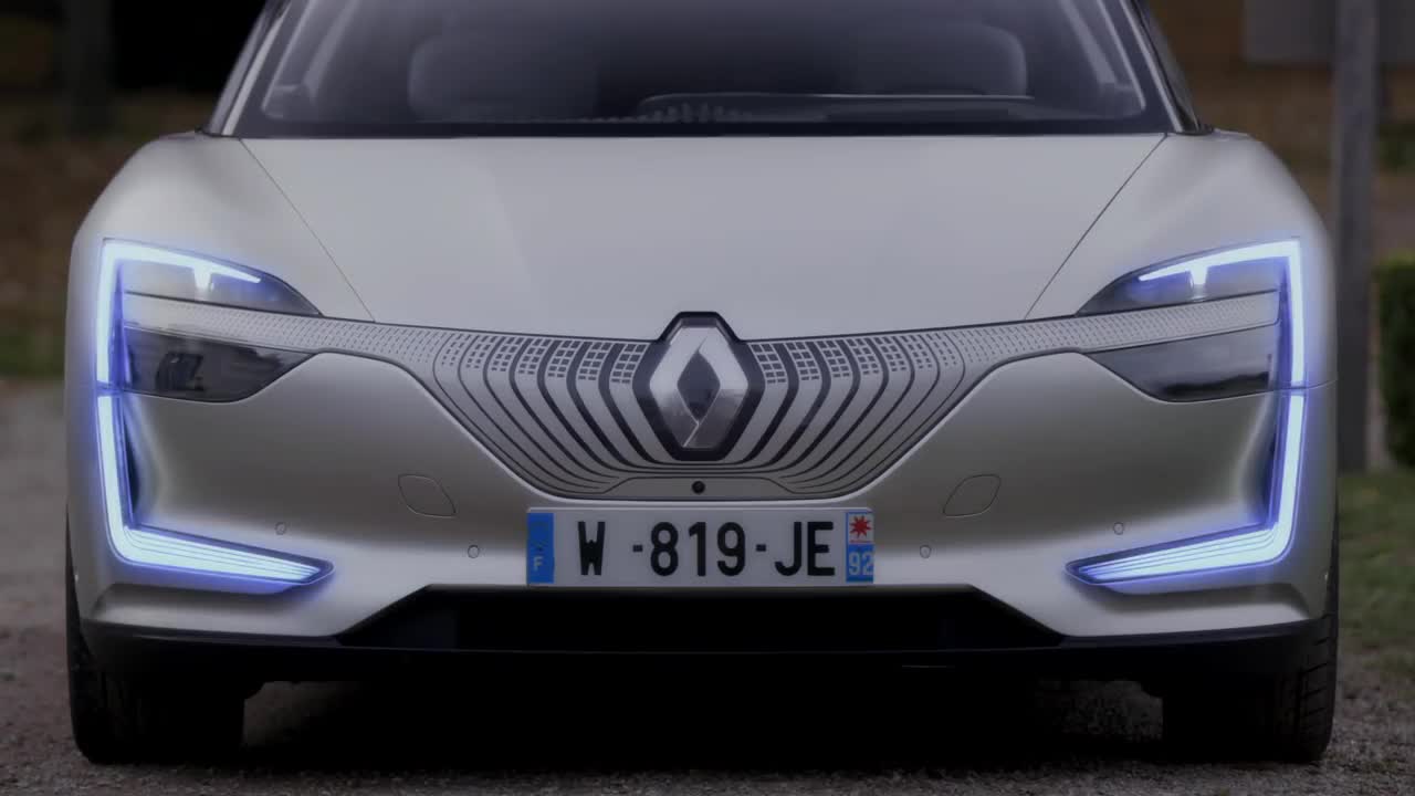 Renault presenta la concept car SYMBIOZ