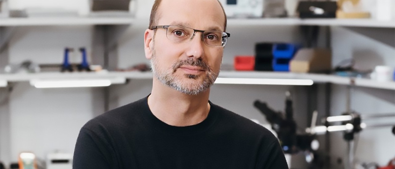 Andy Rubin torna in Essential