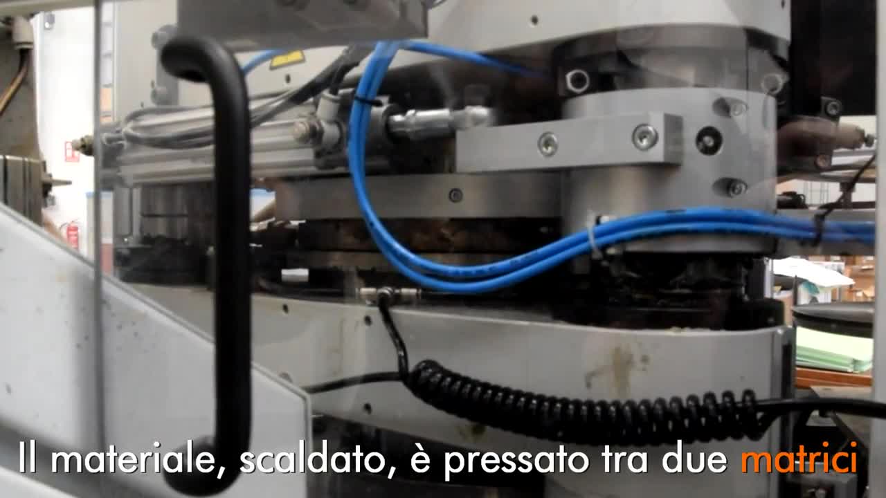 Nella fabbrica dei vinili