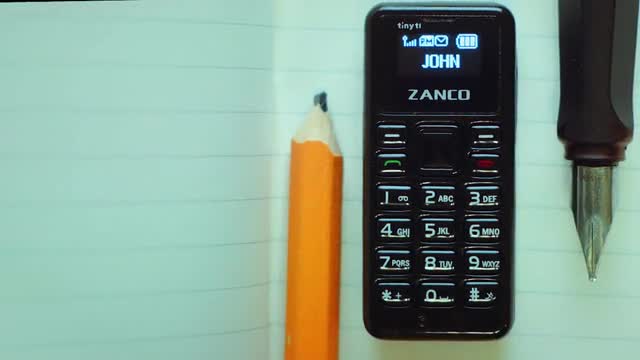 Zanco Tiny T1, il telefono più piccolo al mondo