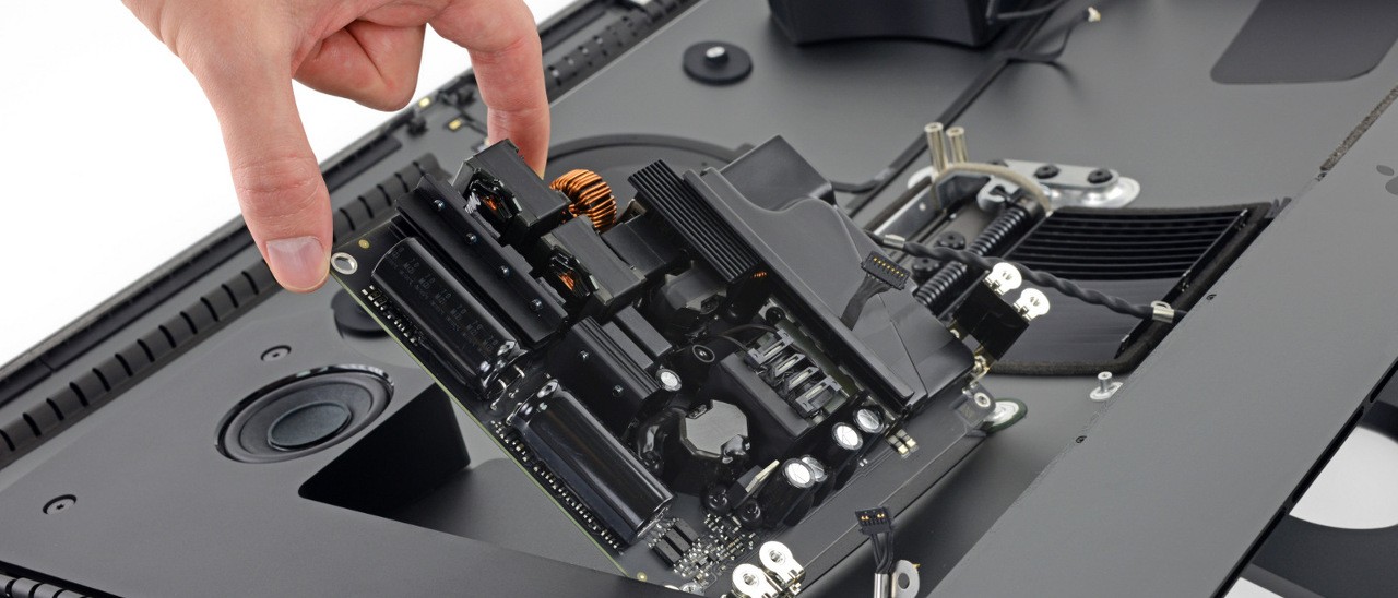 iMac Pro smontato da iFixit: c'è un chip misterioso
