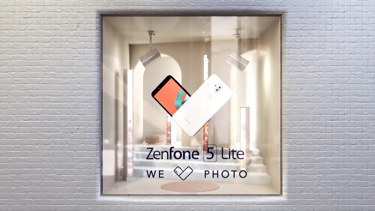 ASUS ZenFone 5 Lite, 18:9 e dual camera frontale