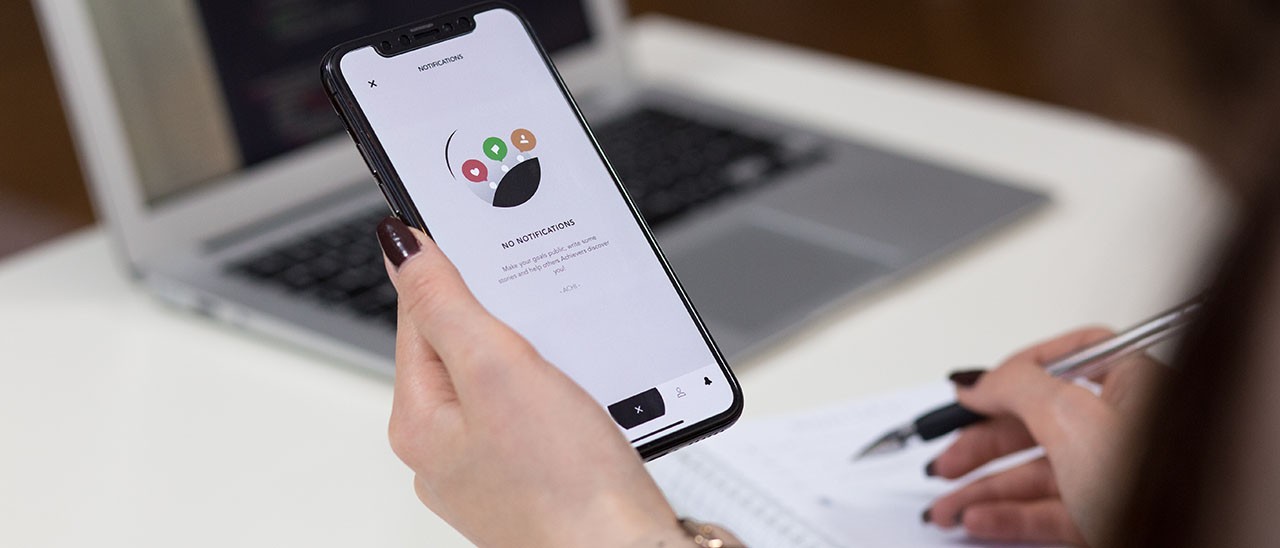 Tre iPhone OLED nel 2019? Scettici gli analisti