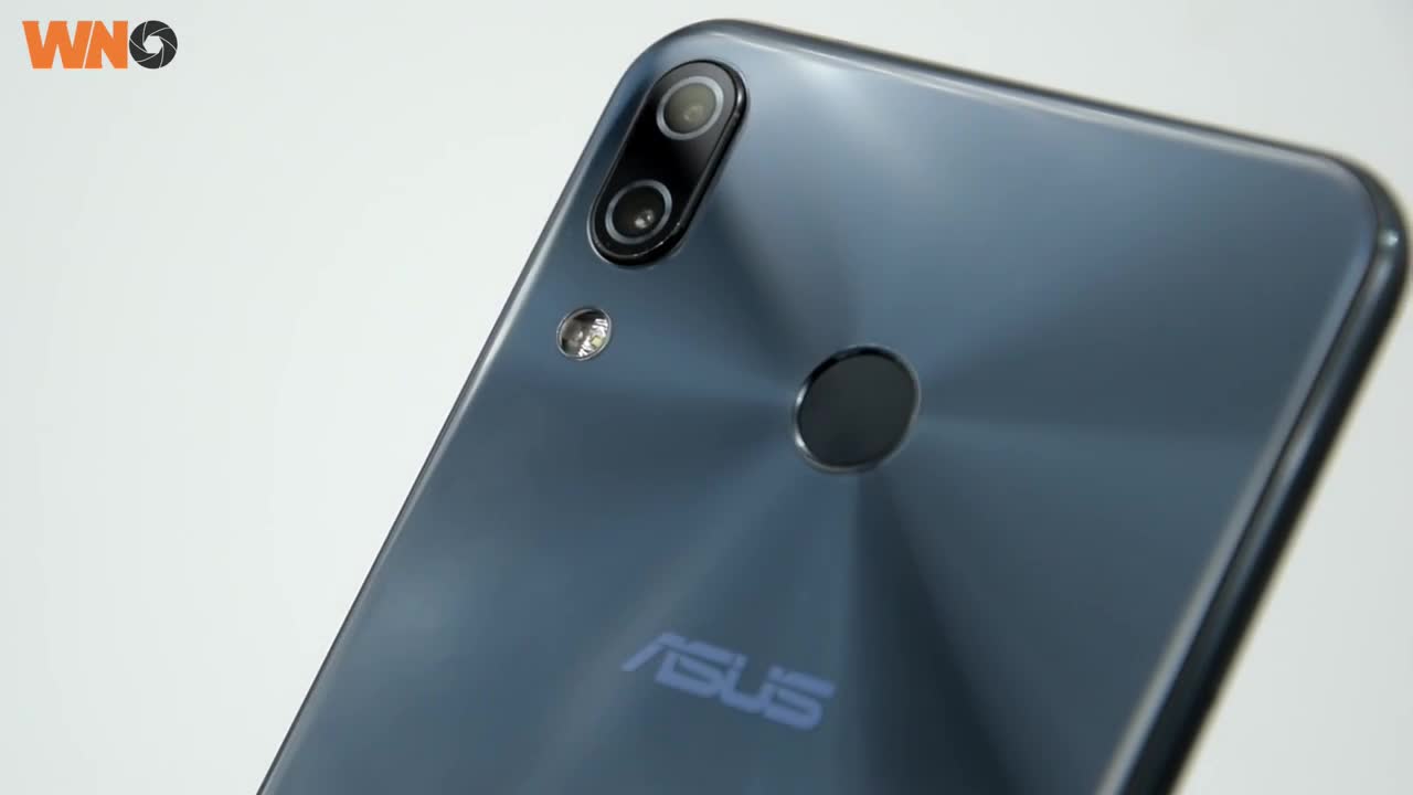 Macro: ASUS ZenFone 5