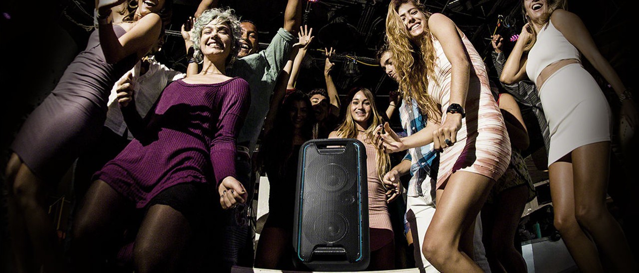 Sony GTK-XB5, speaker portatile con luci scontato