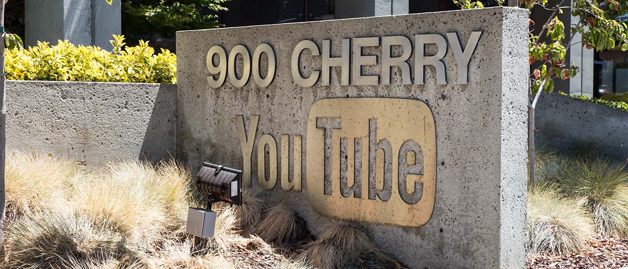 Spari nella sede YouTube di San Bruno: la cronaca