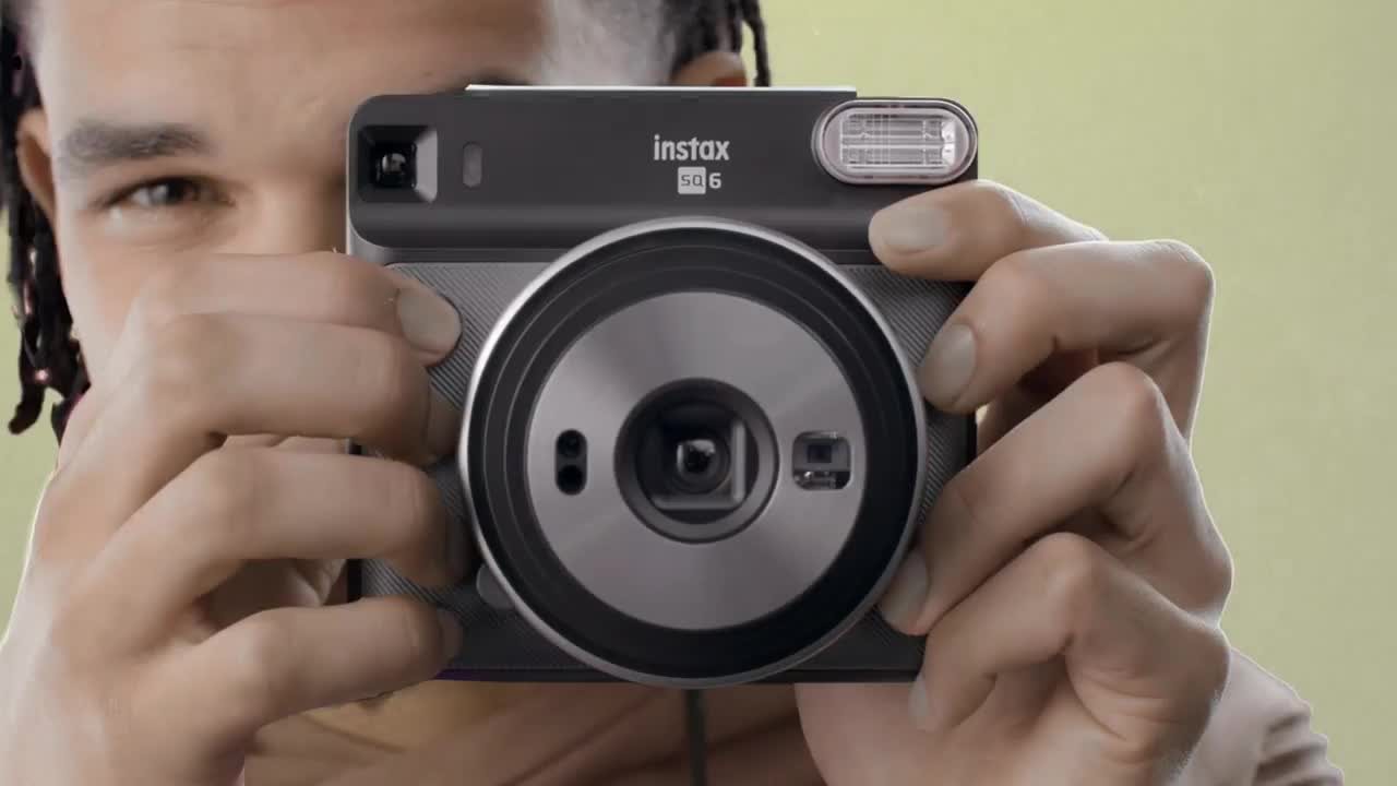 Fujifilm instax SQUARE SQ6: instantanea analogica