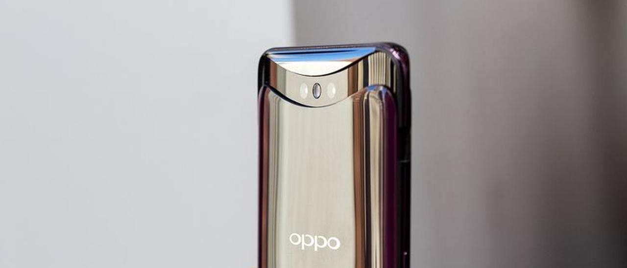 Oppo Find X, full screen con fotocamere motorizzate