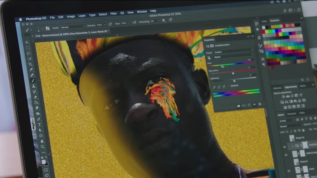 Adobe: l'IA che individua le immagini contraffatte