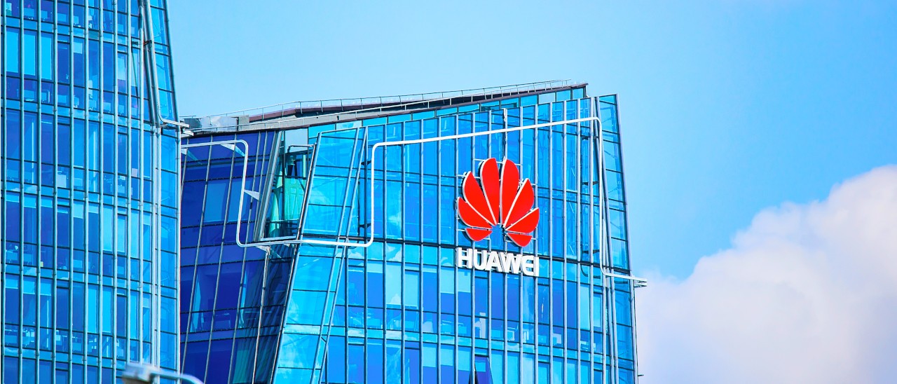 Caso Huawei, le prime reazioni in Italia
